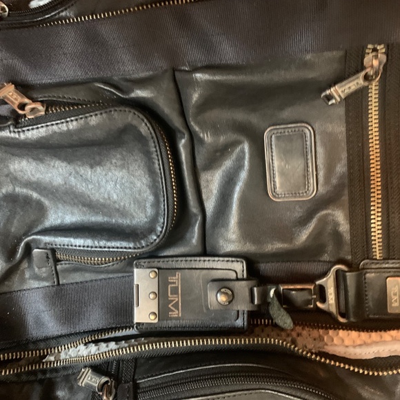 TUMI Men's Utility Backpack - Picture 7 of 7